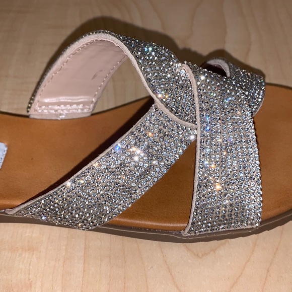 Steve Madden Women’s Sandals - Picture 5 of 9